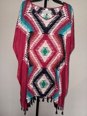 Double D Ranch Southwestern Pattern Tassel Poncho - size L/XL